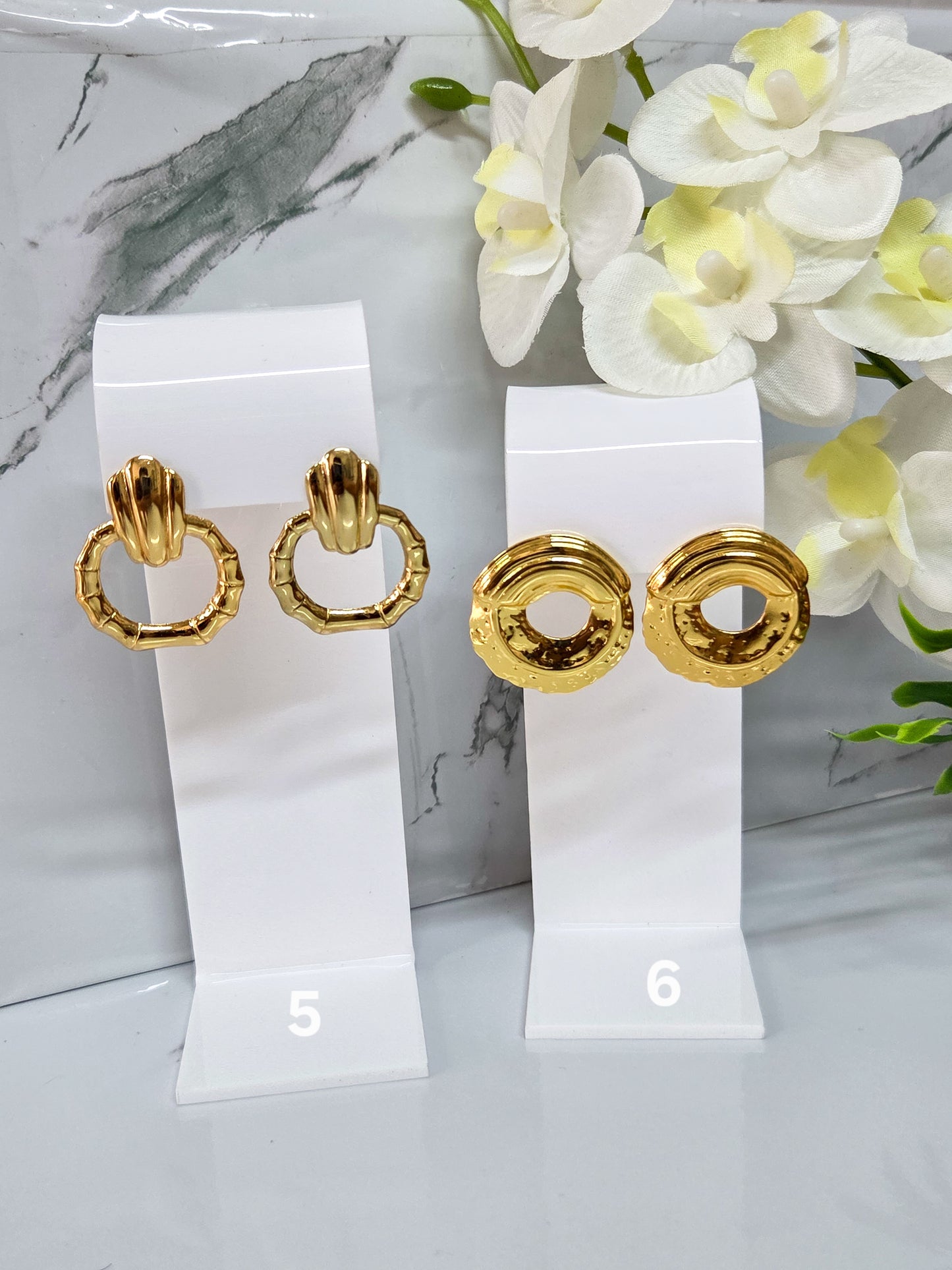 Clasic studs