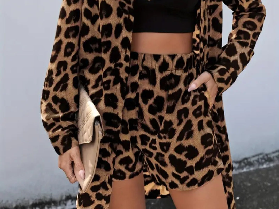 Leopard short