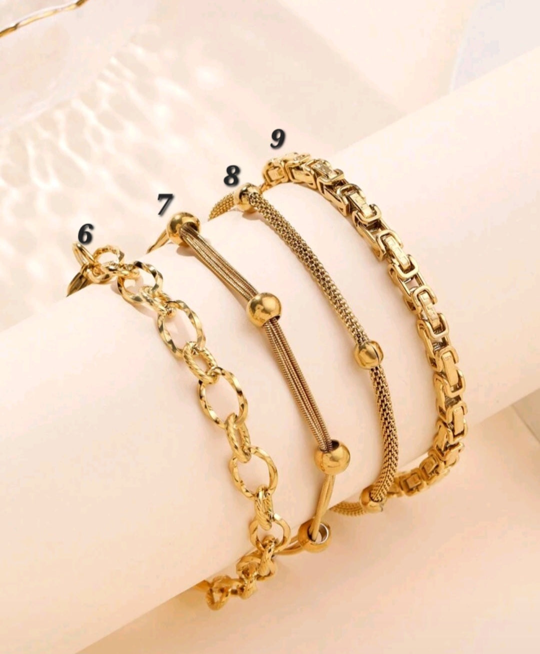 Clasic bracelets