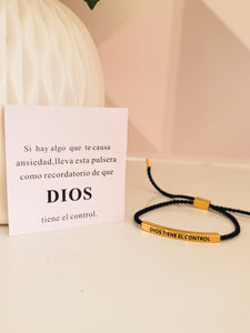 Dios tiene el control bracelets