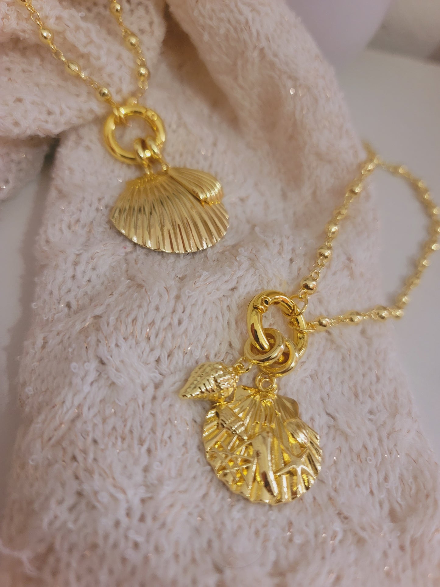 Sea shell necklace