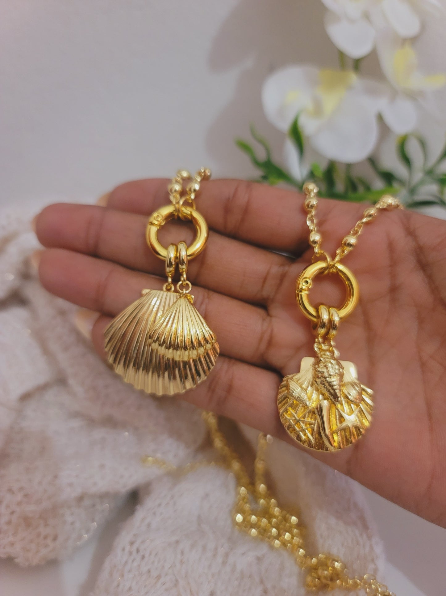 Sea shell necklace
