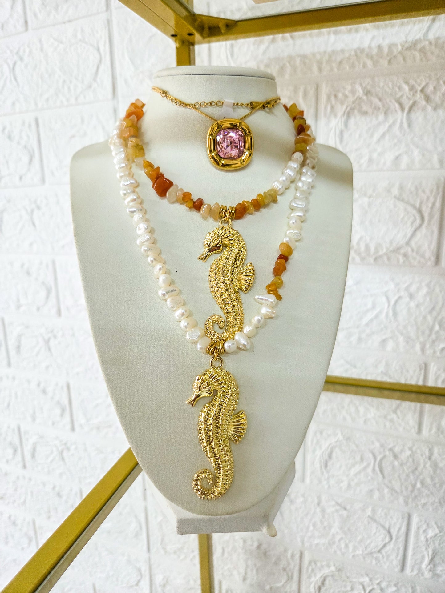Seahorse necklece