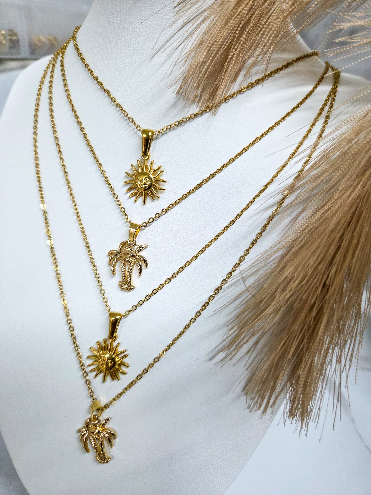 Neckleces 🌴 🌞