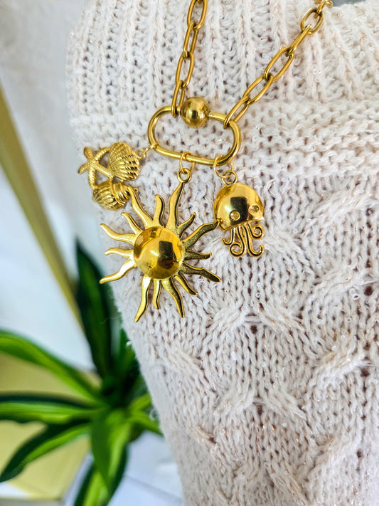 Multi charm necklece