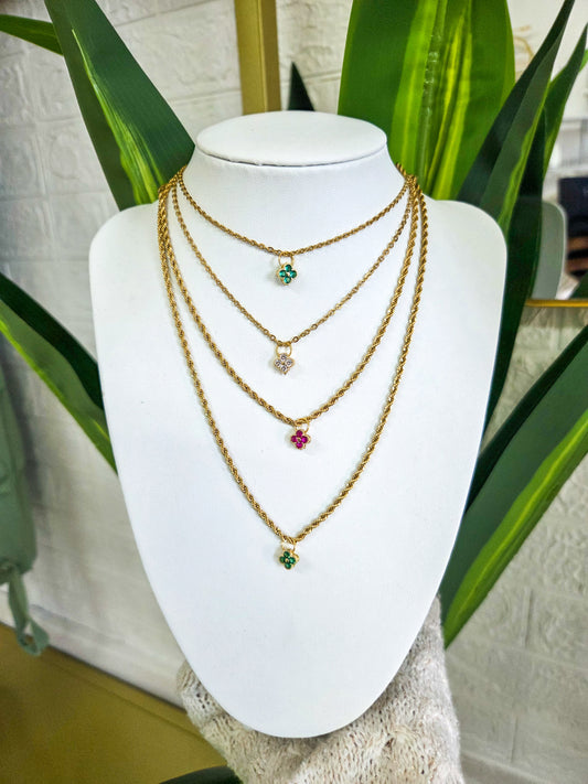 Clover necklece