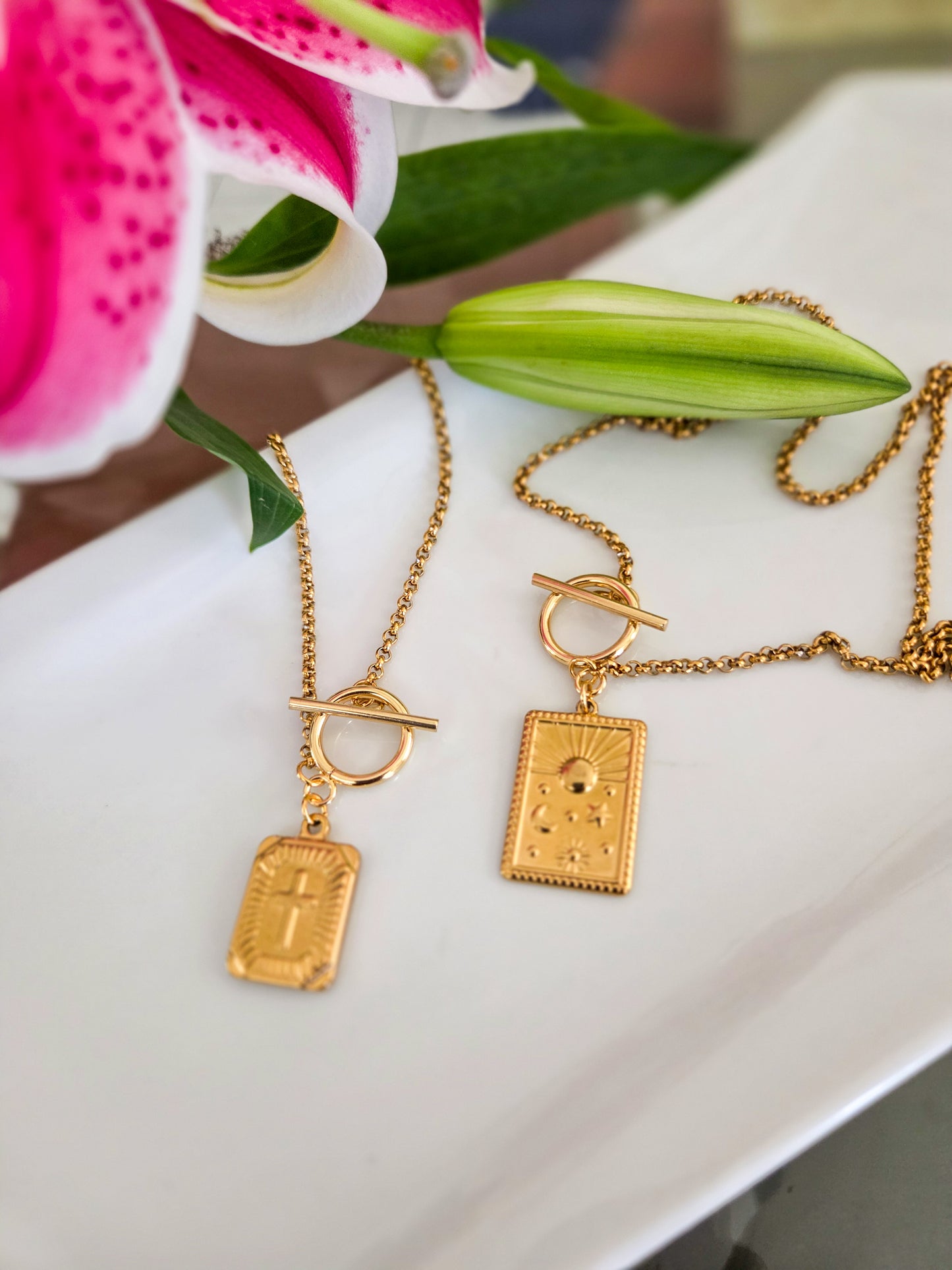 Aura necklece