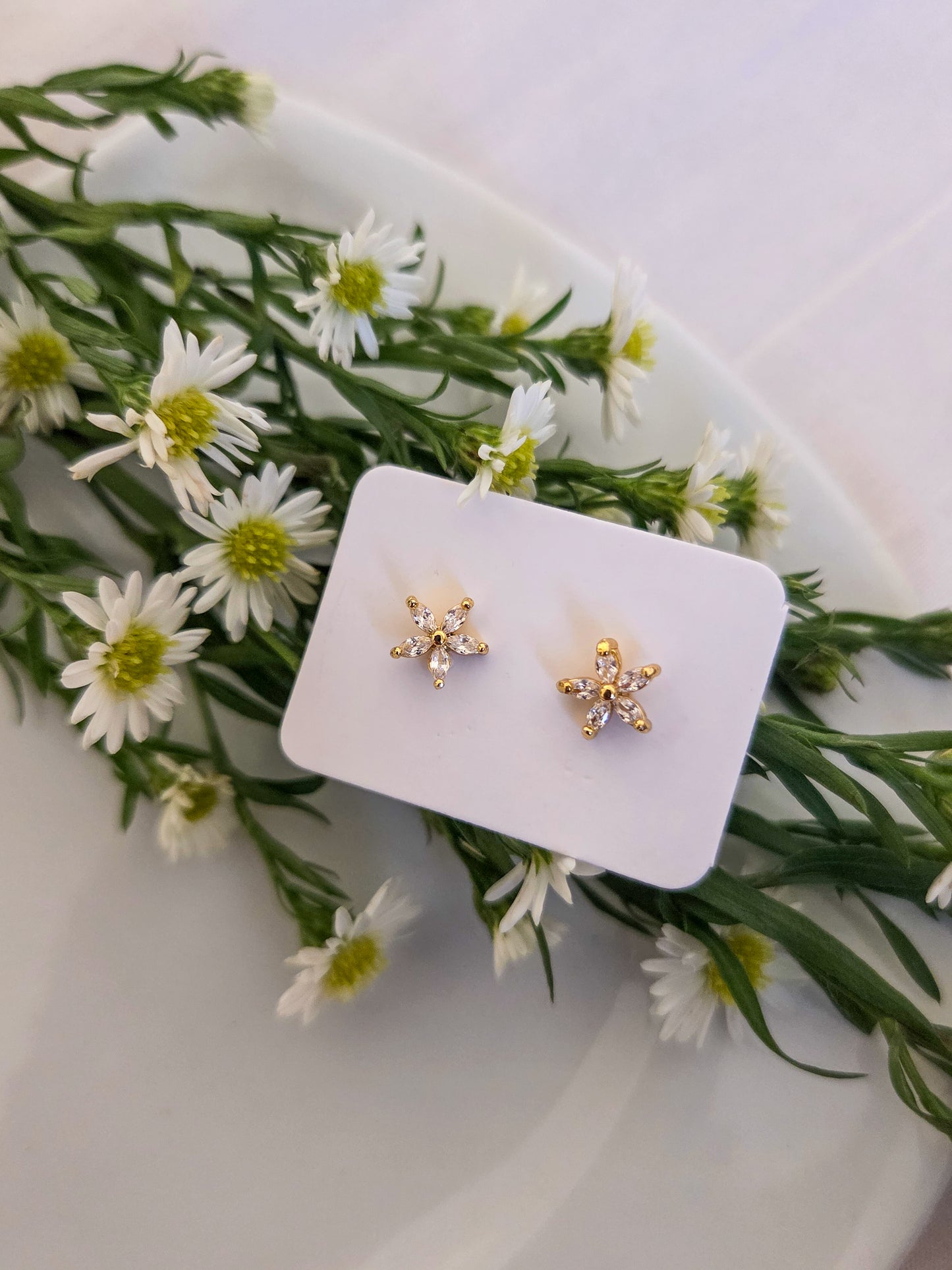 Mini studs