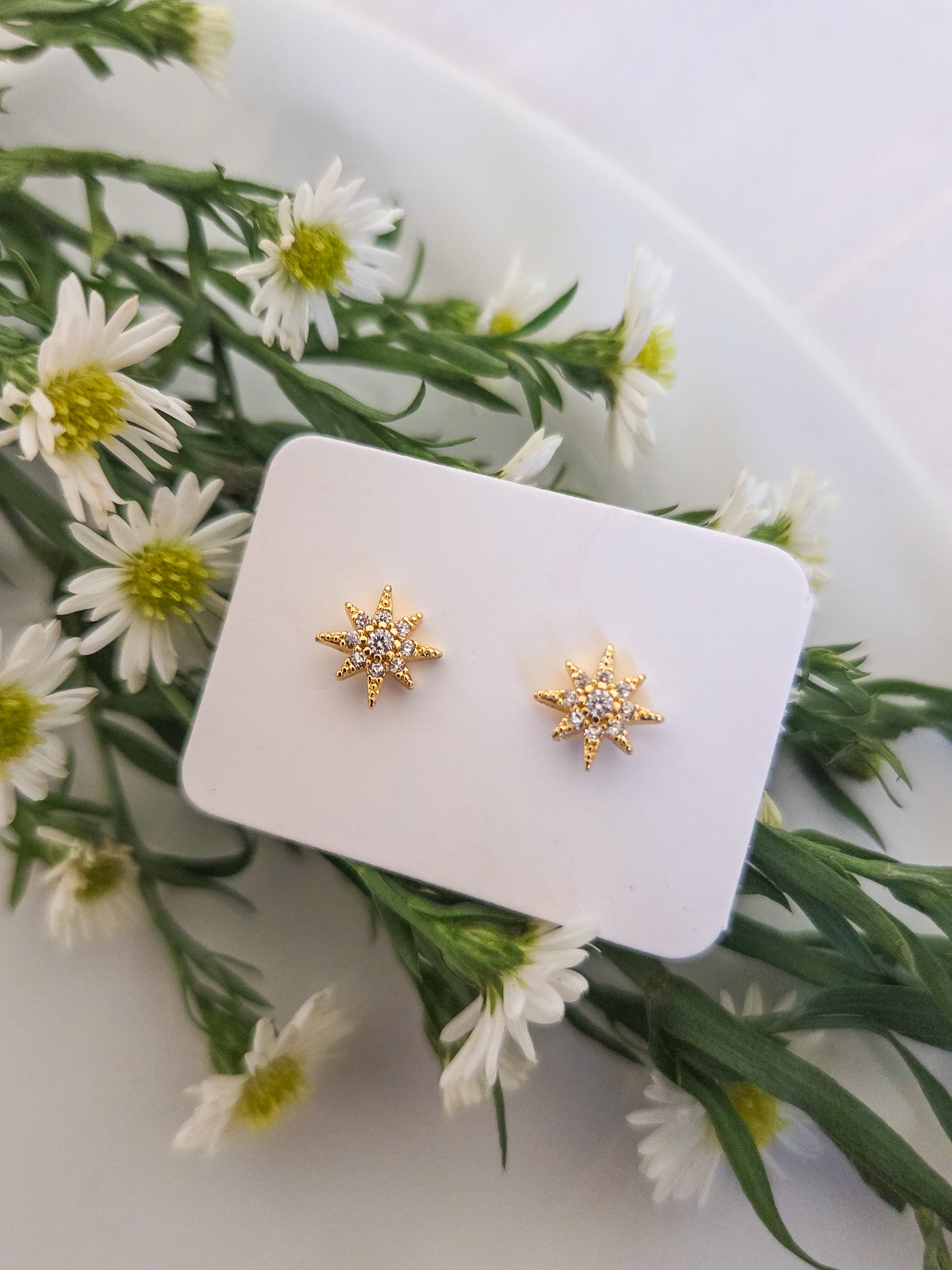 Mini studs