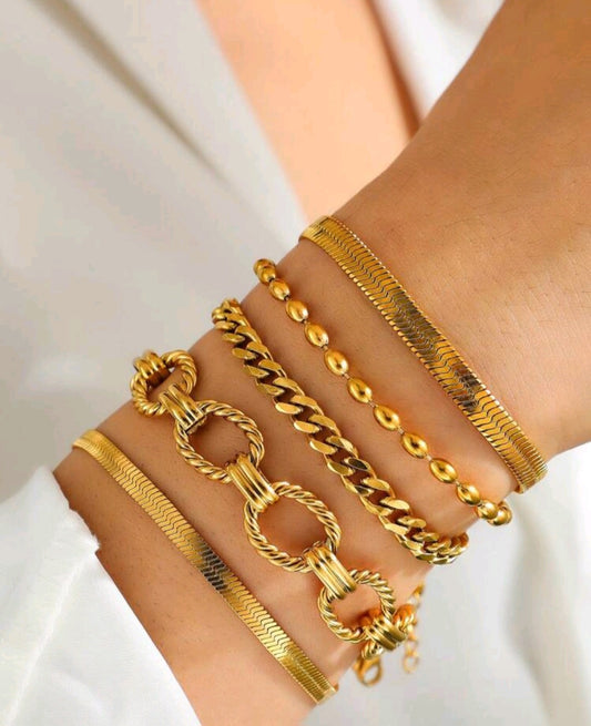 Clasic bracelets